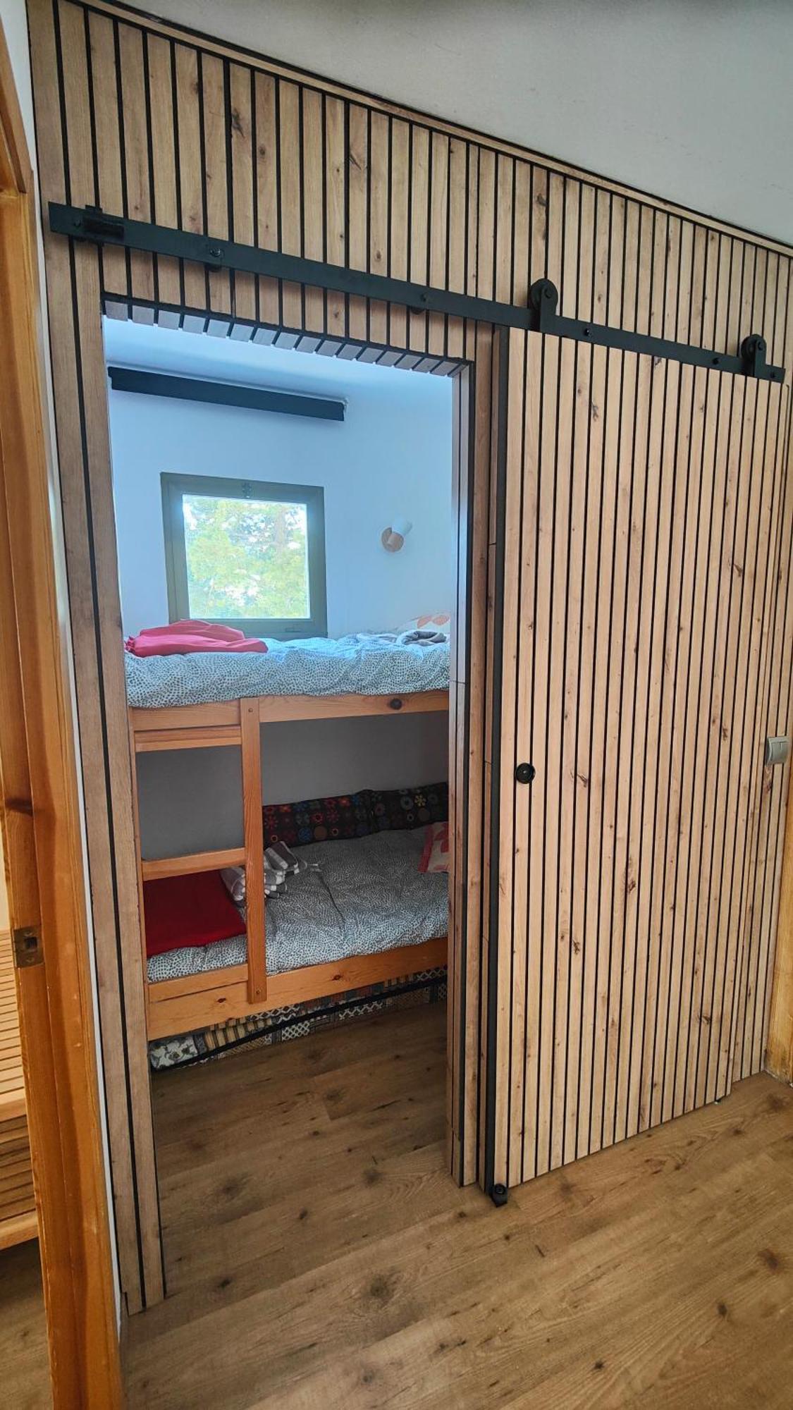 La Coma I La Pedra Port Del Comte Apartment - A Pie De Pista מראה חיצוני תמונה